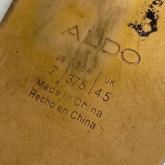 ALDO Nalani
Slide sandal SIZE 7 - Picture 9 of 11